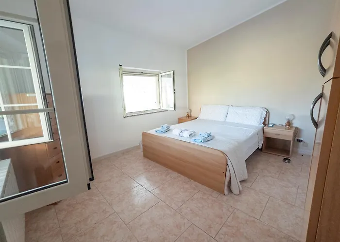 A Un Passo Dal Mare * בובה מרינה