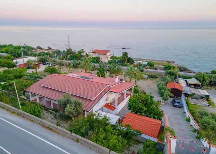 A Un Passo Dal Mare בית הארחה בובה מרינה